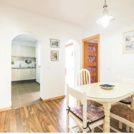 Los Lopez Apartments *